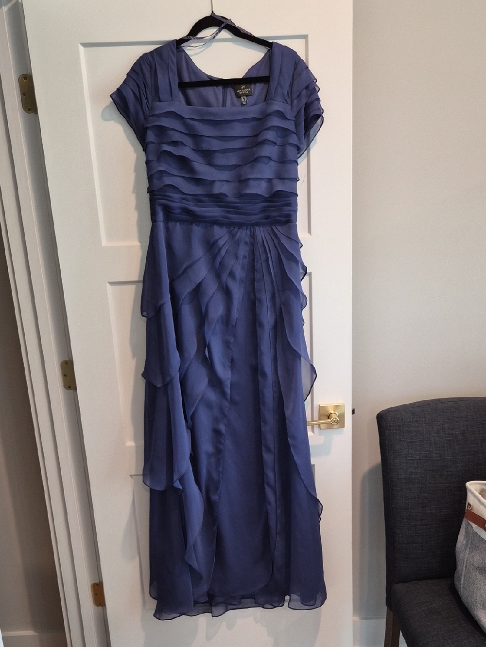 Adriana Papell Evenings Slate Blue Layered Chiffon Maxi Dress Size 14